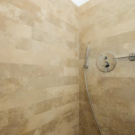 Apartament Jasmine House